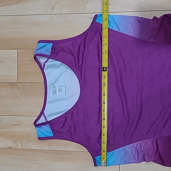 Mountain Hardwear women's size large tank top - Picture 5 of 5